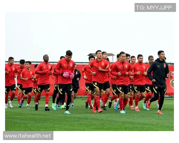 足球明星扣扣乐洞洞盒带你体验足球的激情与乐趣尽在其中